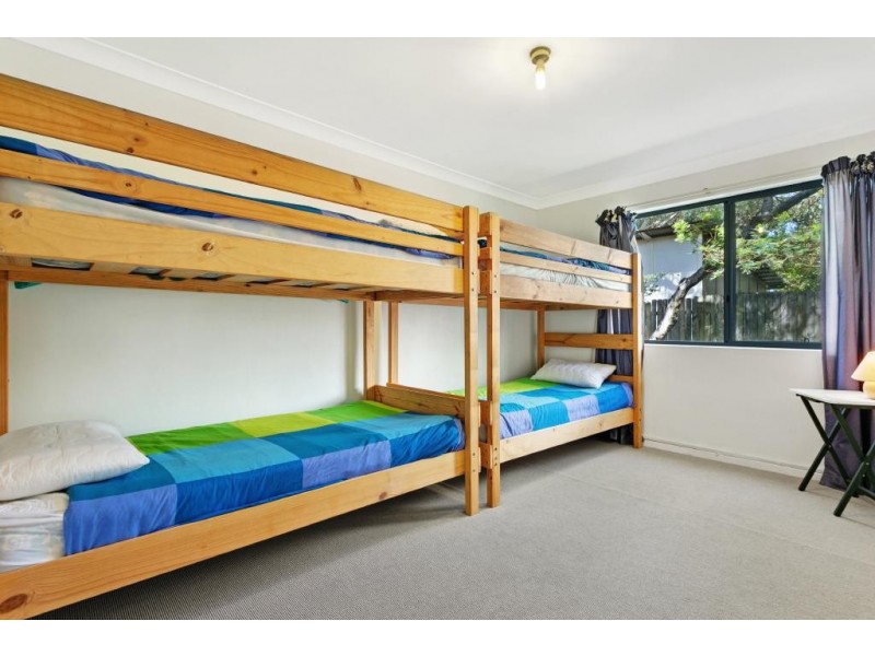 1/4 Kikarra Crescent, Hawks Nest NSW 2324