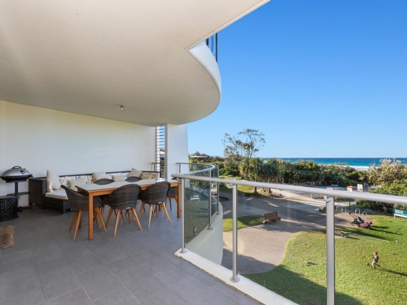 107/2-6 Pandanus Parade, Cabarita Beach NSW 2488