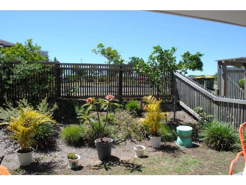 2/15 Dianella Drive, Casuarina NSW 2487