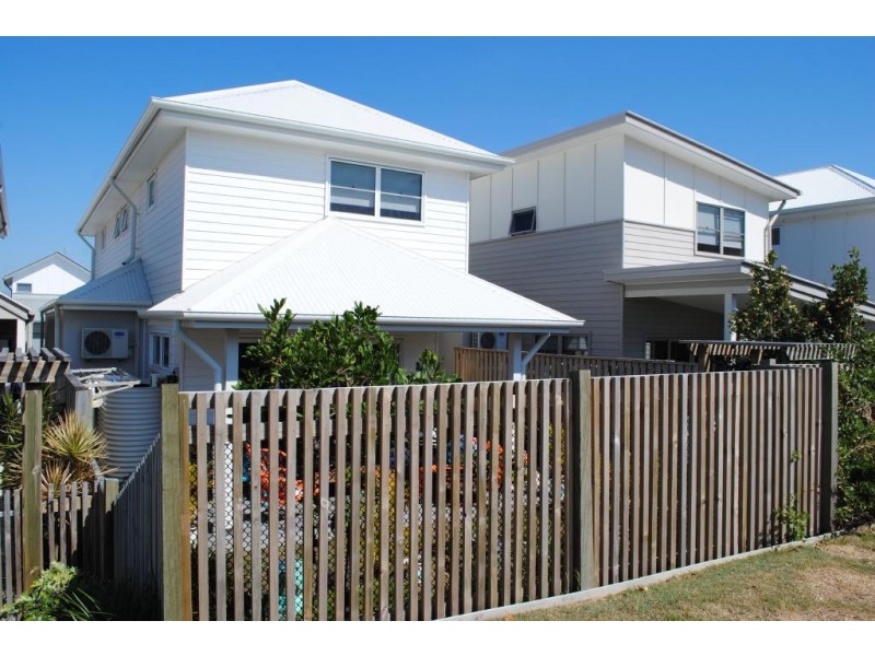2/15 Dianella Drive, Casuarina NSW 2487
