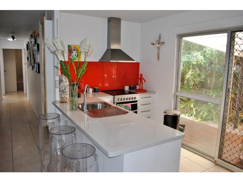 9 Mimosa Ave, Bogangar NSW 2488