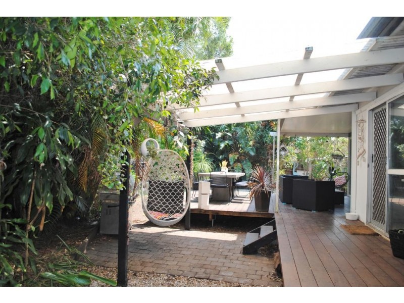 9 Mimosa Ave, Bogangar NSW 2488