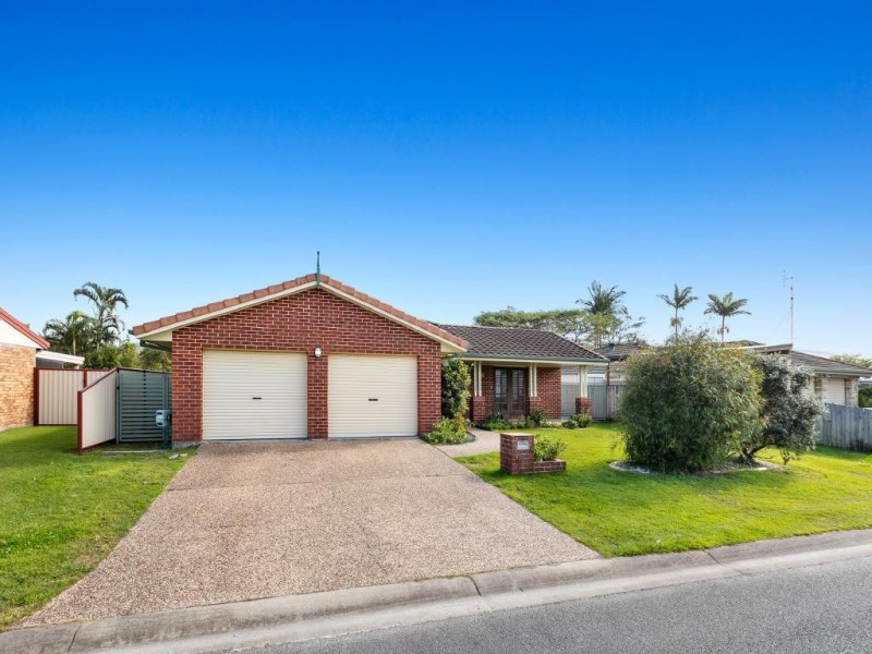 16 Watergum Place, Bogangar NSW 2488