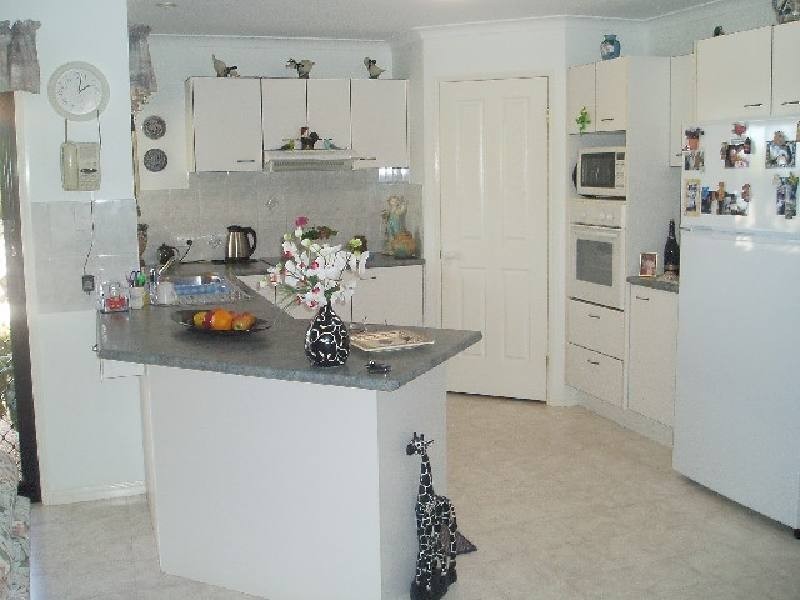 Sandstone Point QLD 4511