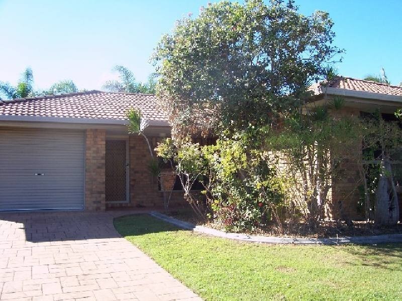 Sandstone Point QLD 4511