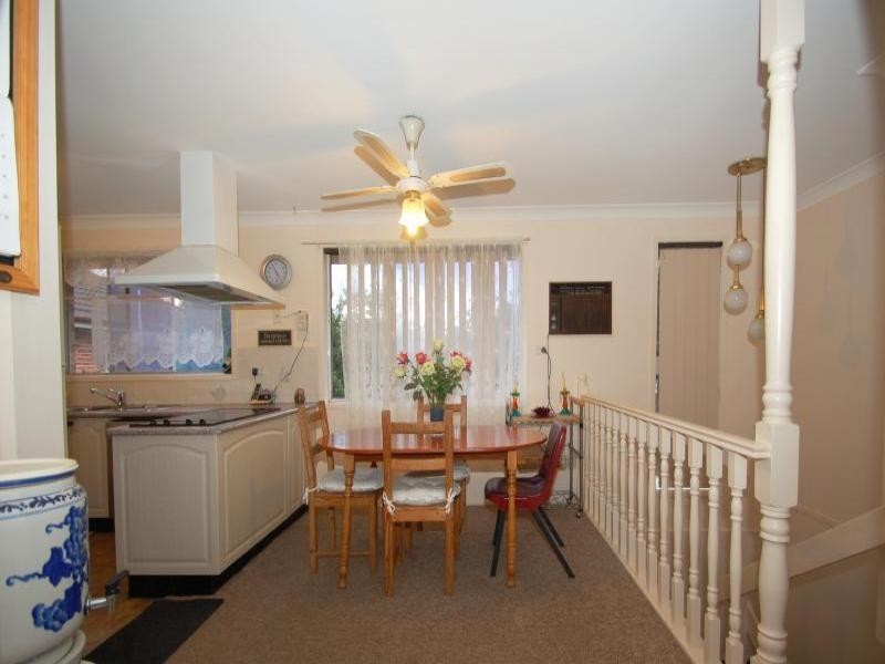Mcgraths Hill NSW 2756