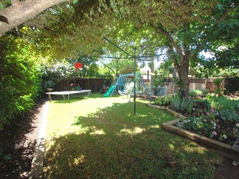 Mcgraths Hill NSW 2756