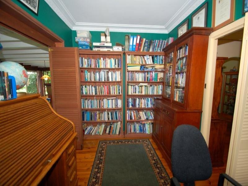 1 Greenway Crescent, Windsor NSW 2756