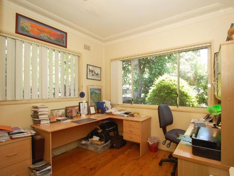 1 Greenway Crescent, Windsor NSW 2756