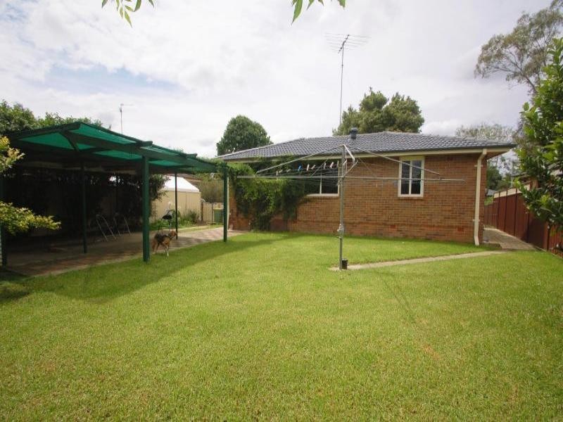 3 Clarke Avenue, Richmond NSW 2753