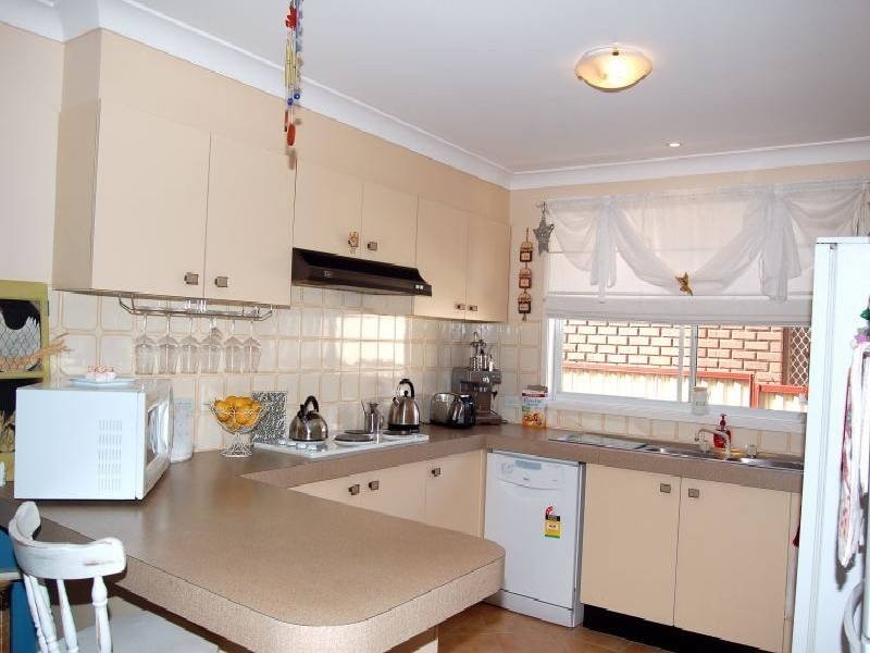 Mcgraths Hill NSW 2756