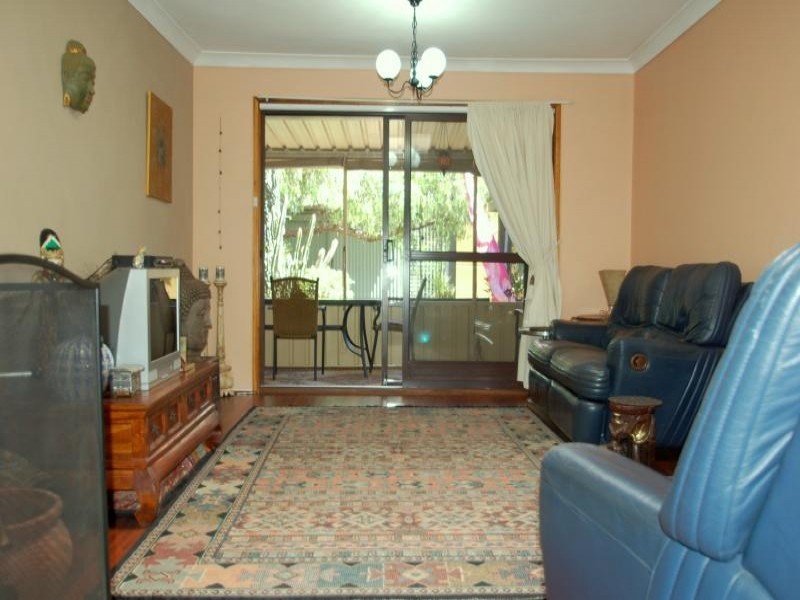 Mcgraths Hill NSW 2756