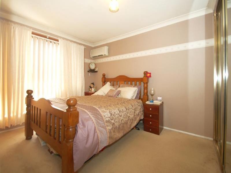 Mcgraths Hill NSW 2756