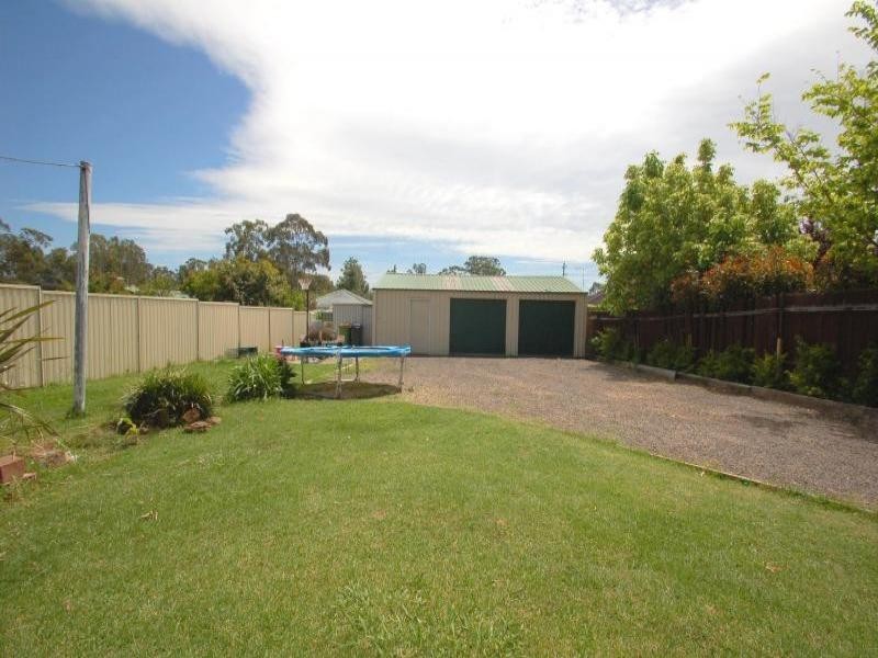 27 Cliff Road, Freemans Reach NSW 2756