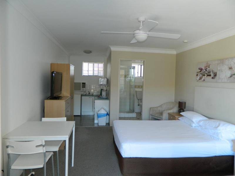 18/19 Lake Street, Forster NSW 2428