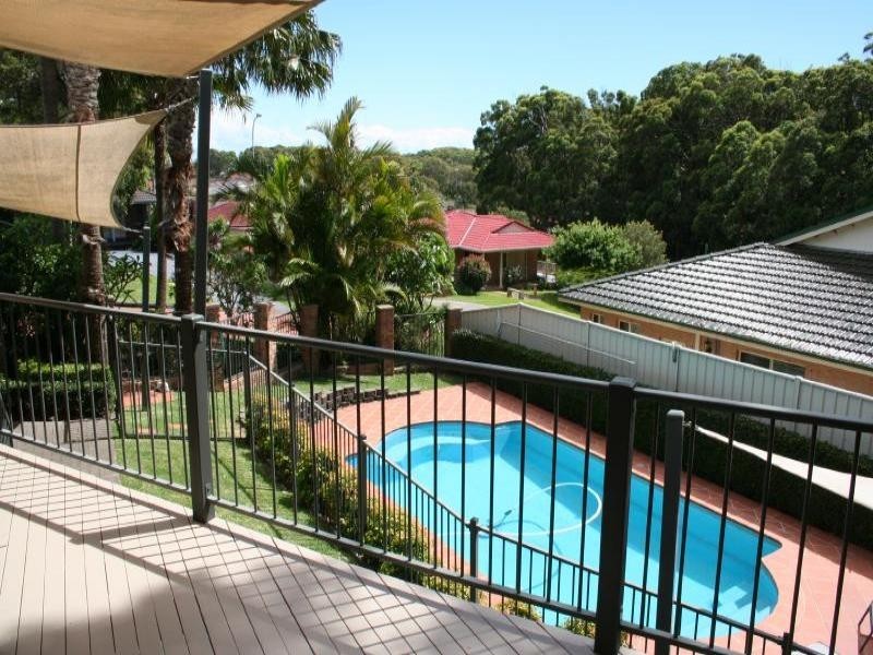 3 Zamia Place, Forster NSW 2428