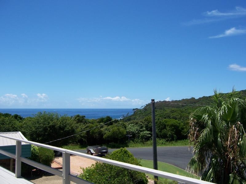 88 Lakeview Cres, Forster NSW 2428