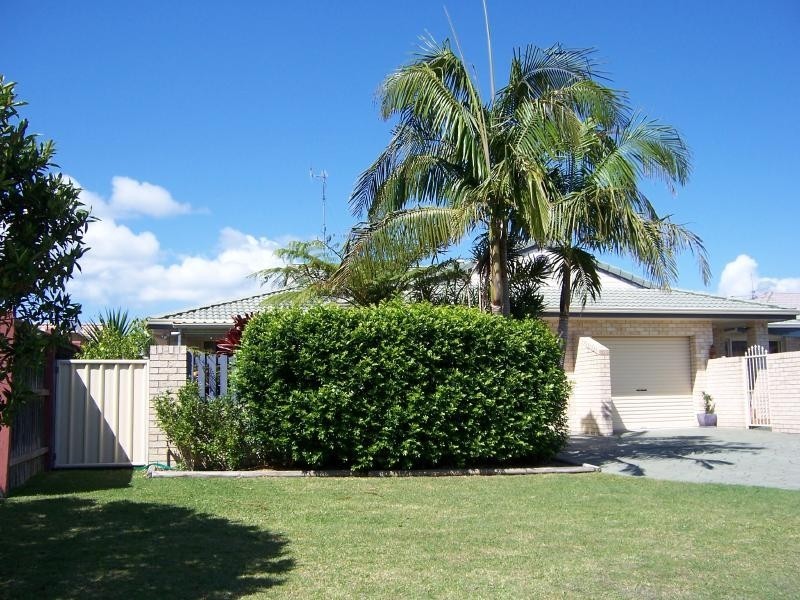 1/3 Vista Del Mar, Forster NSW 2428