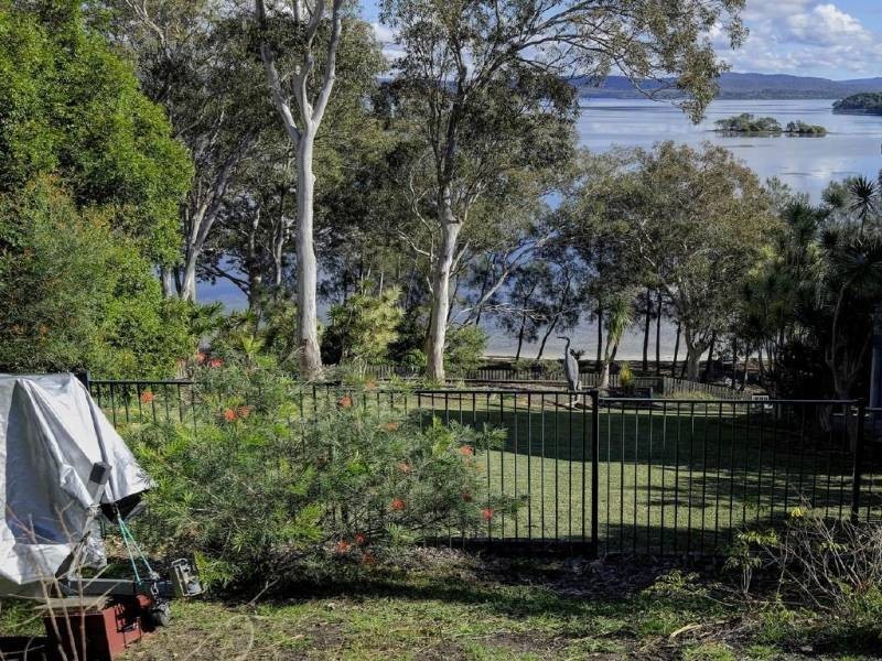 35 Green Point Drive, Green Point NSW 2428