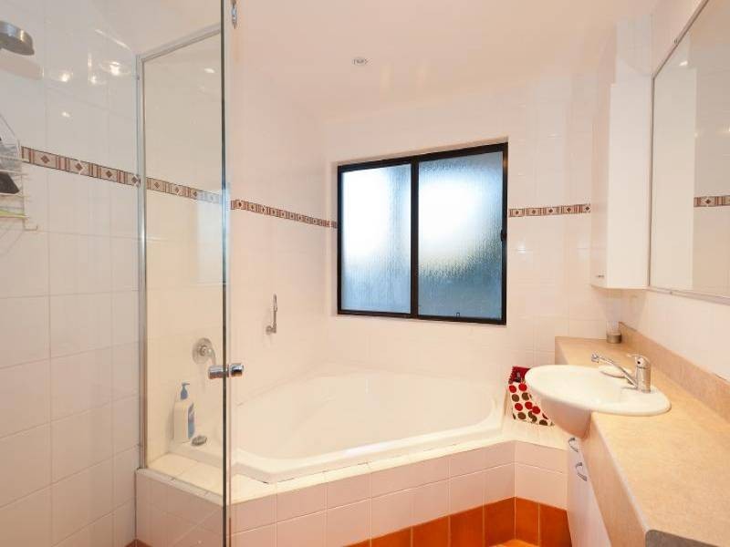 6 The Grove, Hallidays Point NSW 2430