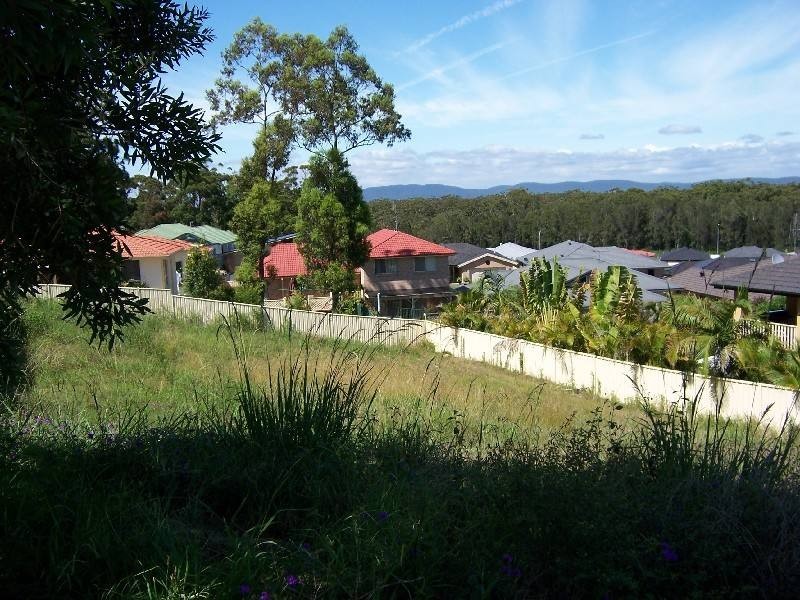8 Calamas Place, Forster NSW 2428