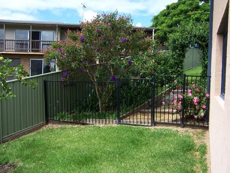 2 Emerald Place, Green Point, Forster NSW 2428