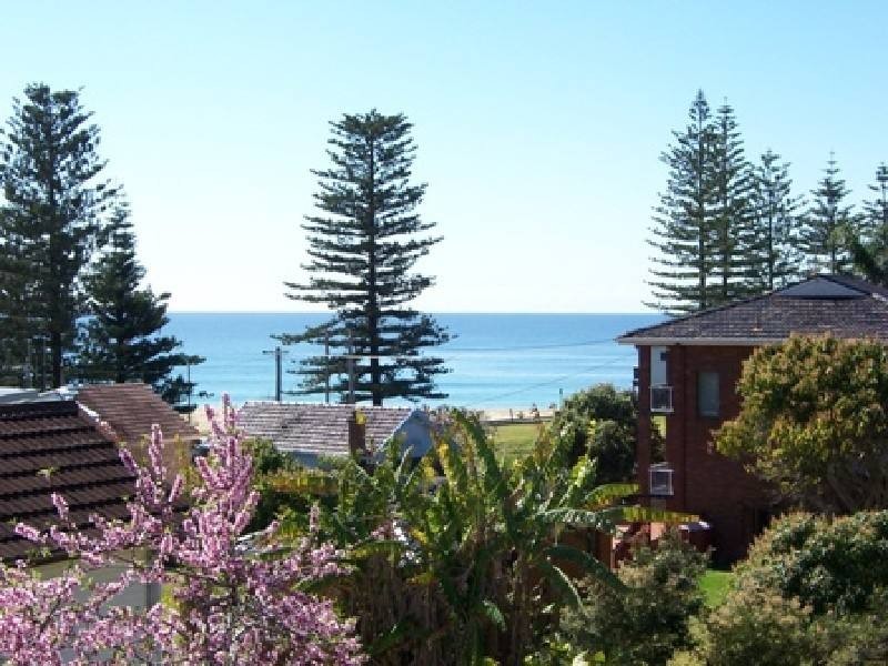 6 Surfview Avenue, Hallidays Point NSW 2430
