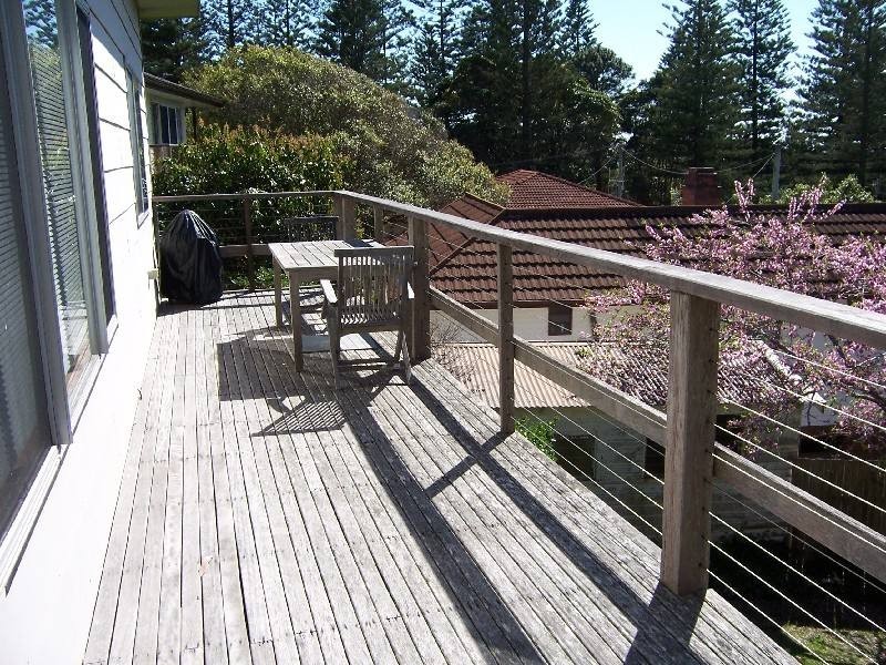 6 Surfview Avenue, Hallidays Point NSW 2430