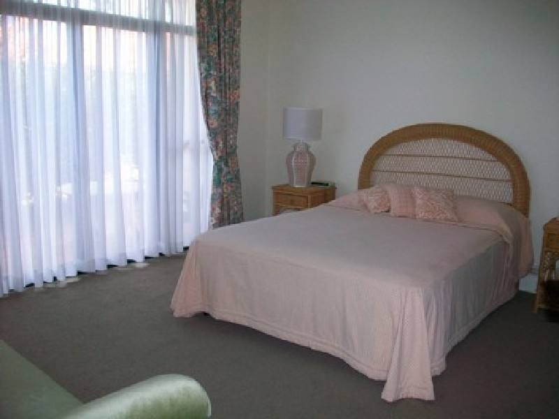 4 / 2 Breese Parade   “Parklands”, Forster NSW 2428