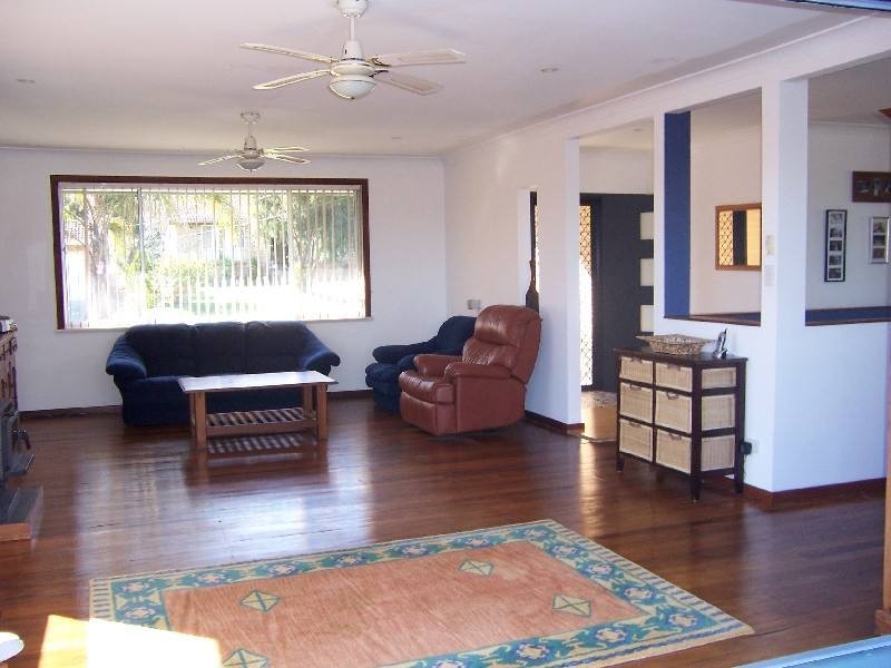 9 Pindari Road, Forster NSW 2428