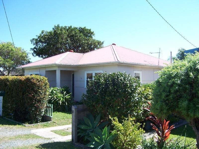 73 Lake Street, Forster NSW 2428