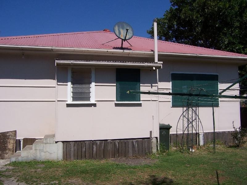 73 Lake Street, Forster NSW 2428