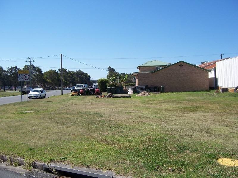 15 Hadley Street, Forster NSW 2428