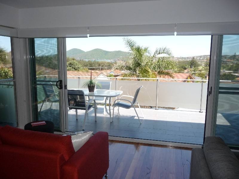 2 / 5 Margot Crescent, Forster NSW 2428