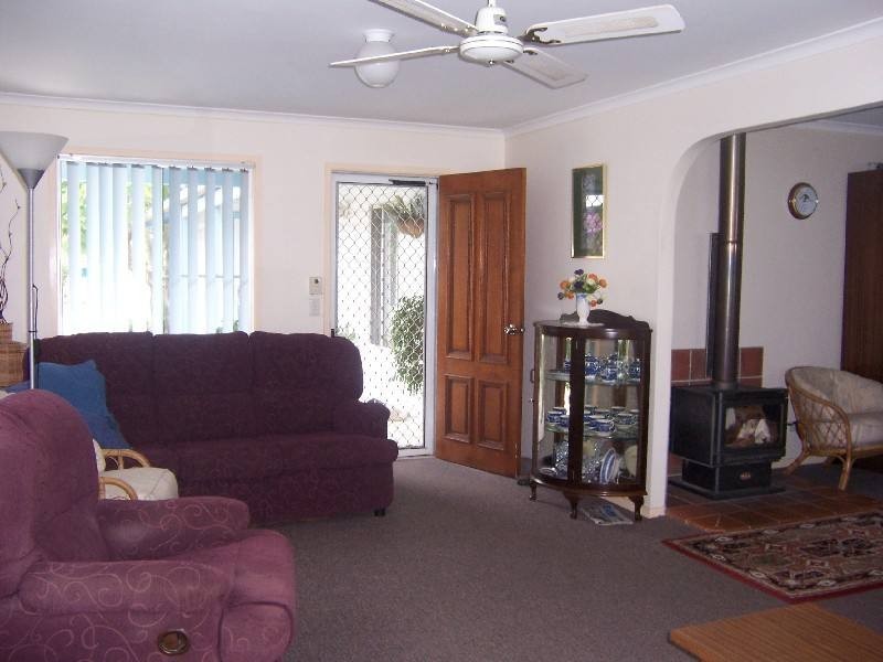 16 Douglas Avenue, Forster NSW 2428