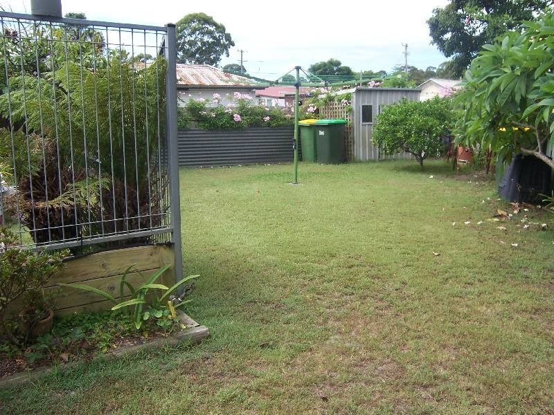 16 Douglas Avenue, Forster NSW 2428