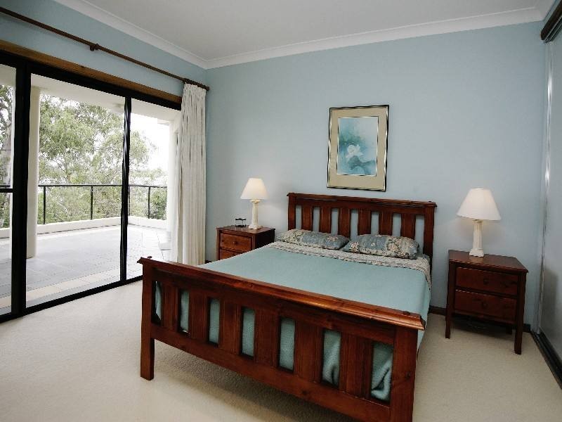 11 Greenpoint Drive, Green Point NSW 2428