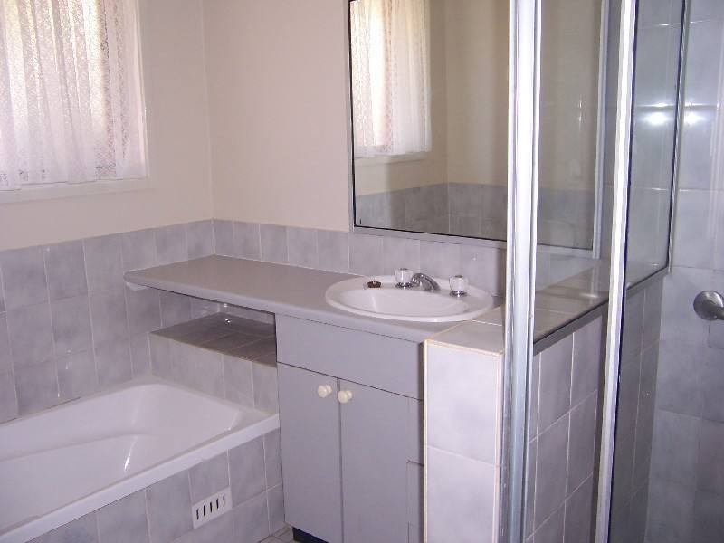1 / 42 Parkway Drive, Tuncurry NSW 2428