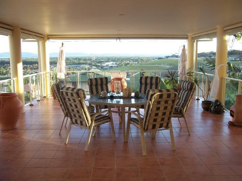 41 Belton Way, Forster NSW 2428