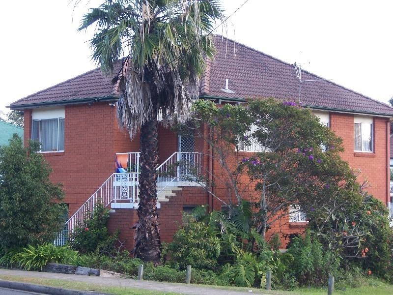 41 MacIntosh Street, Forster NSW 2428