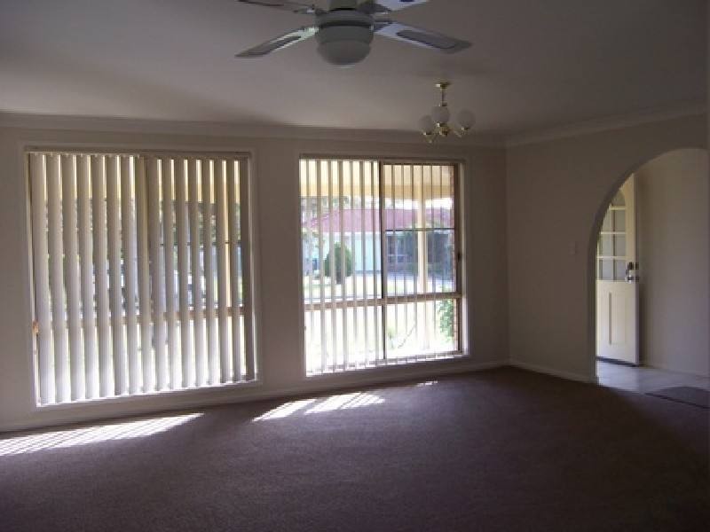 5 Gleneon Drive, Forster NSW 2428