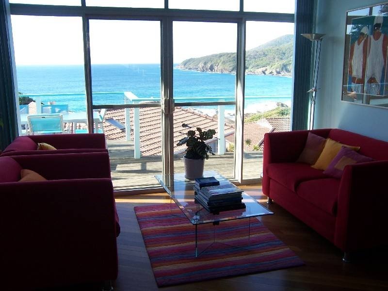 4 Lakeview Crescent, Forster NSW 2428