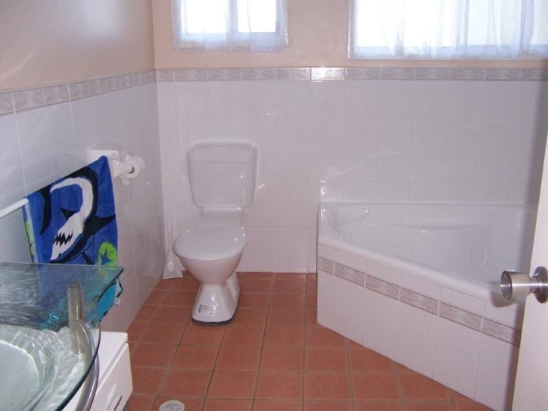 10 Kularoo Drive, Forster NSW 2428