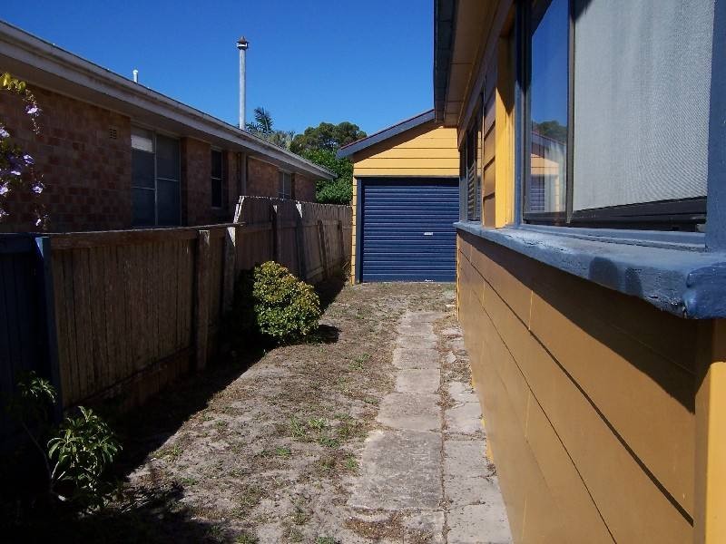 19 Bent Street, Tuncurry NSW 2428