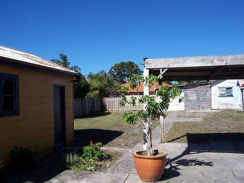 19 Bent Street, Tuncurry NSW 2428