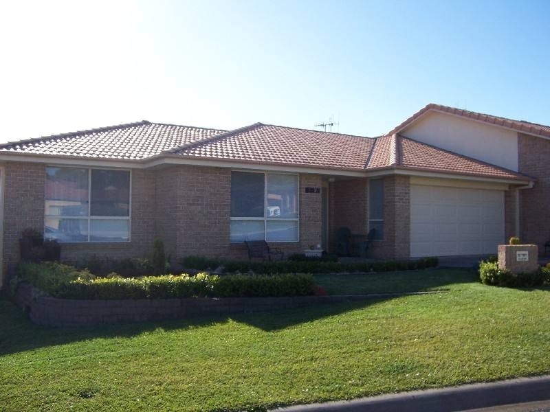 2 / 37 Akala Avenue, Forster NSW 2428