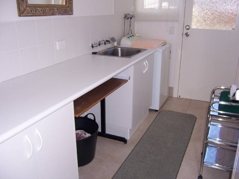 2 / 37 Akala Avenue, Forster NSW 2428