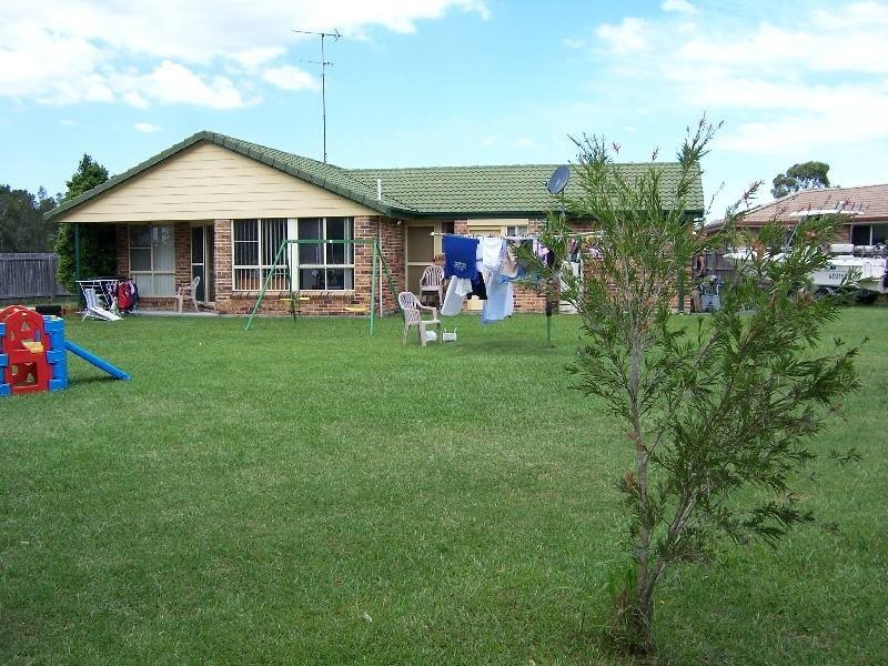 9 Arlington Place, Forster NSW 2428