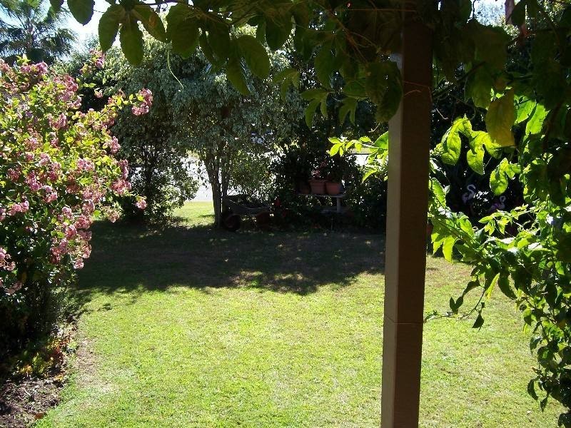 6 Endeavour Court, Forster NSW 2428