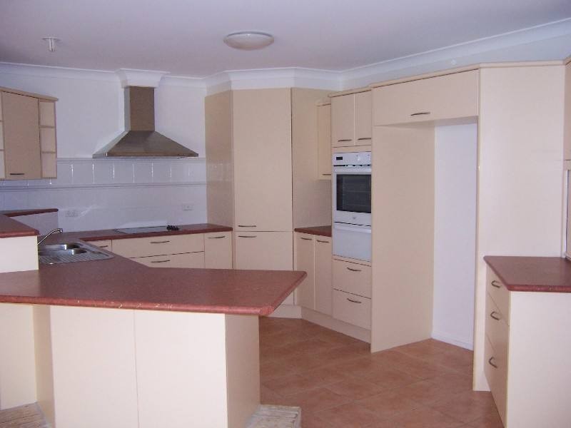 17 Robina Grove, Forster NSW 2428